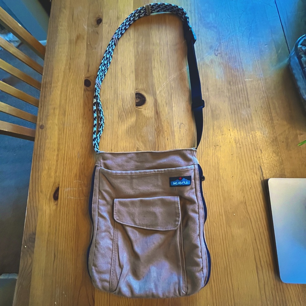 Kavu Tan Crossbody Bag *velcro fixed*